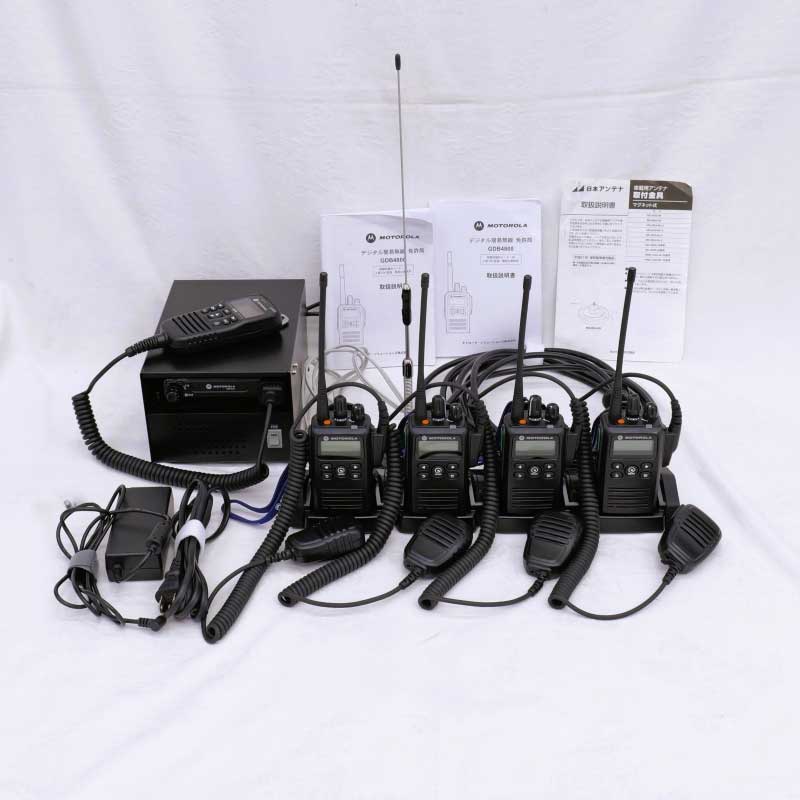 【GDB4800 4台 ジャンク品】 Motorola Solutions デジタル・アナログ簡易無線携帯型《免許局》